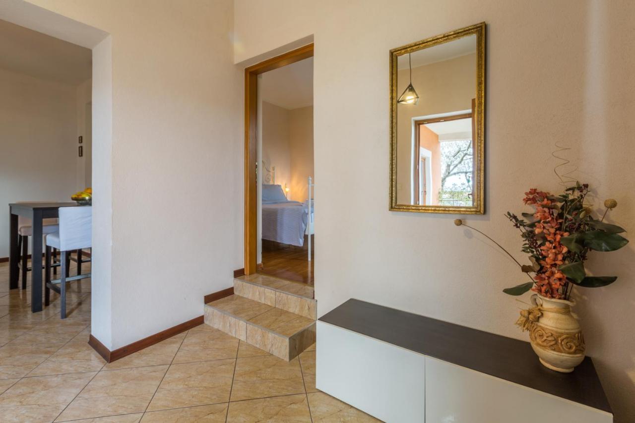 Apartments Zomzi Πόρετς Εξωτερικό φωτογραφία